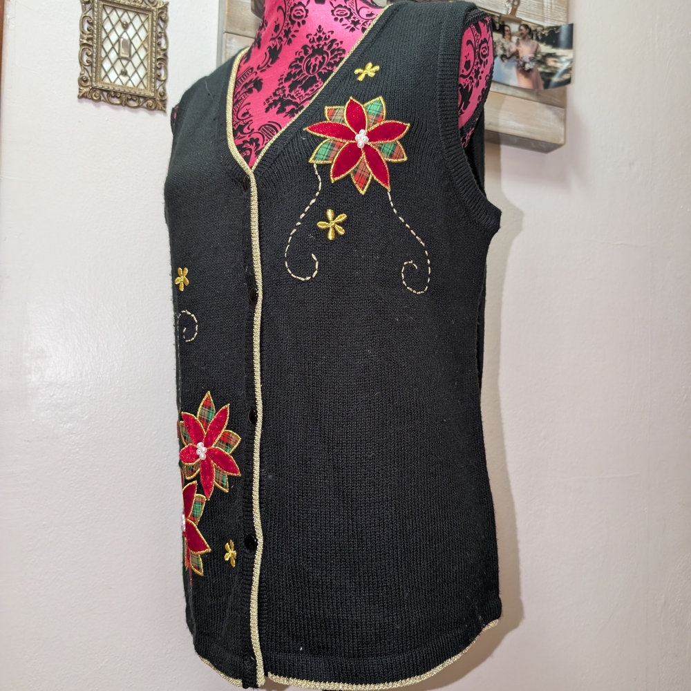 Embroidered Black Sleeveless Top